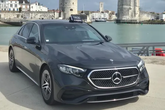 transport-toutes-distances-avec-taxi-la-rochelle.webp